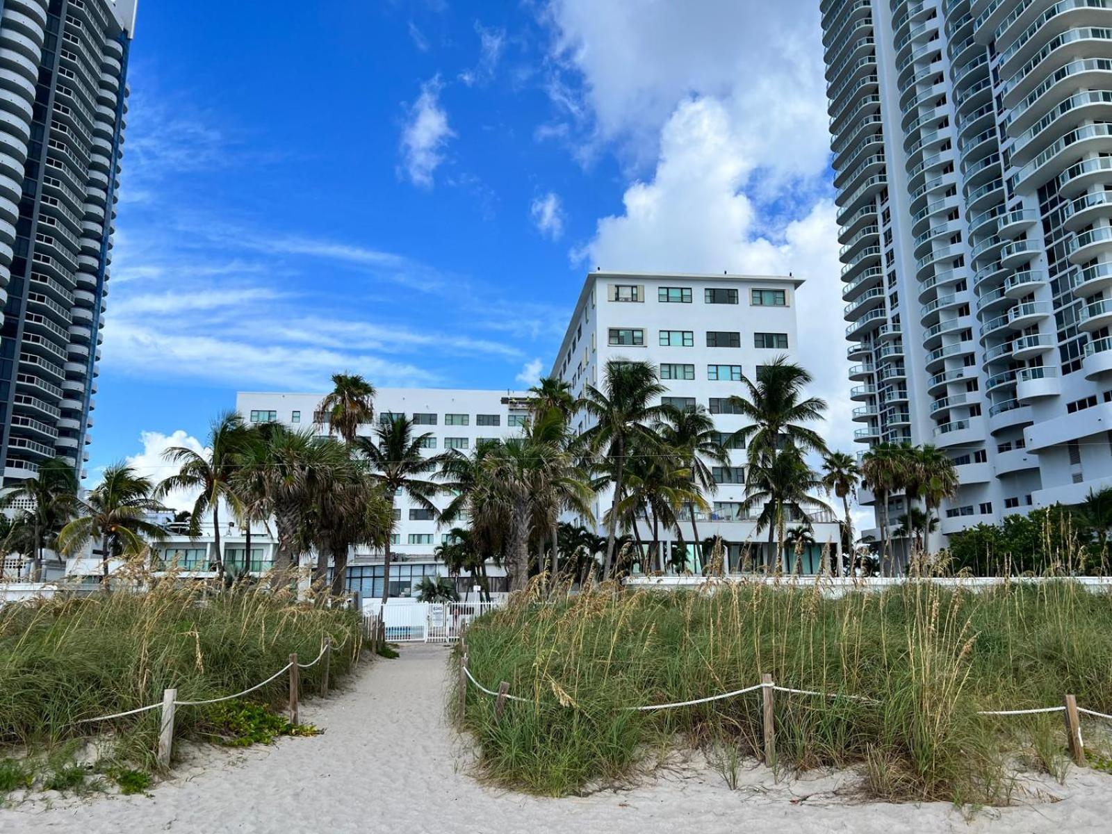 Casablanca Miami Beach Apartment Exterior photo