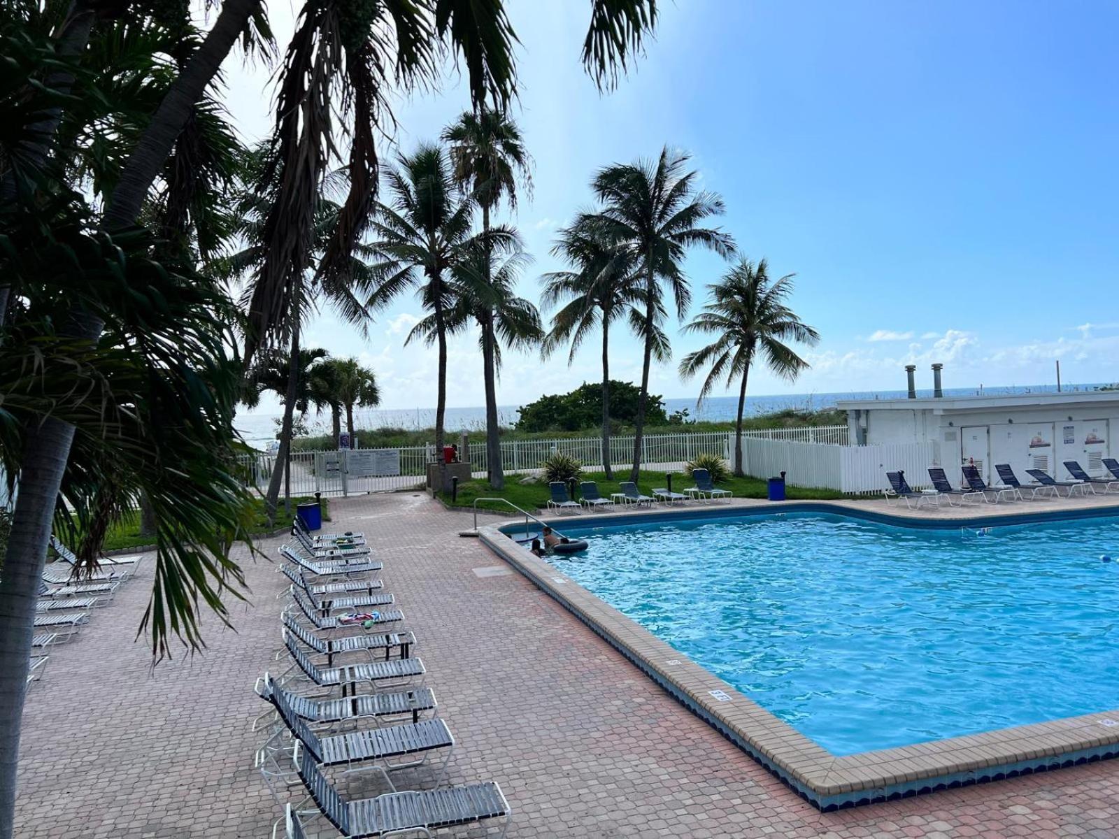 Casablanca Miami Beach Apartment Exterior photo